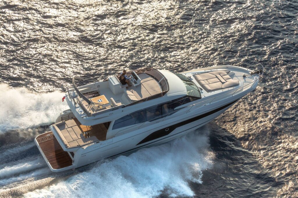 Prestige 590