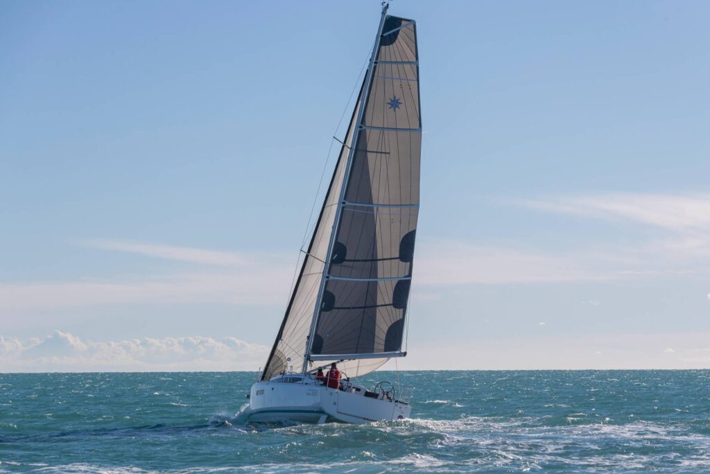 Sun Odyssey 380