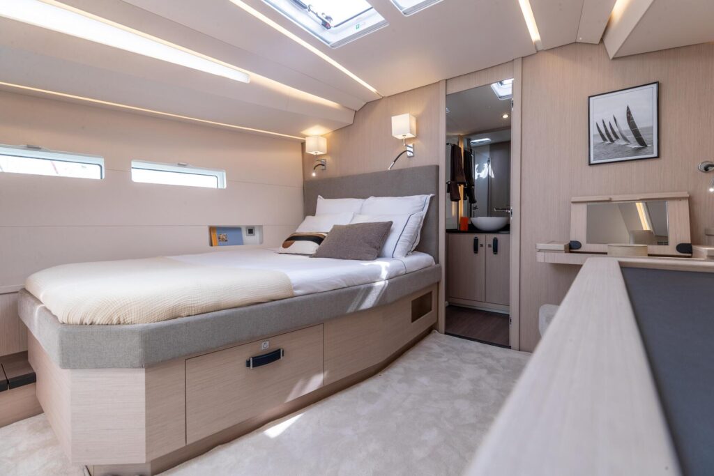 Jeanneau Yachts 55