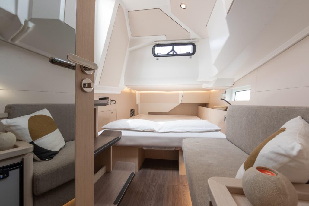 Jeanneau Yachts 55