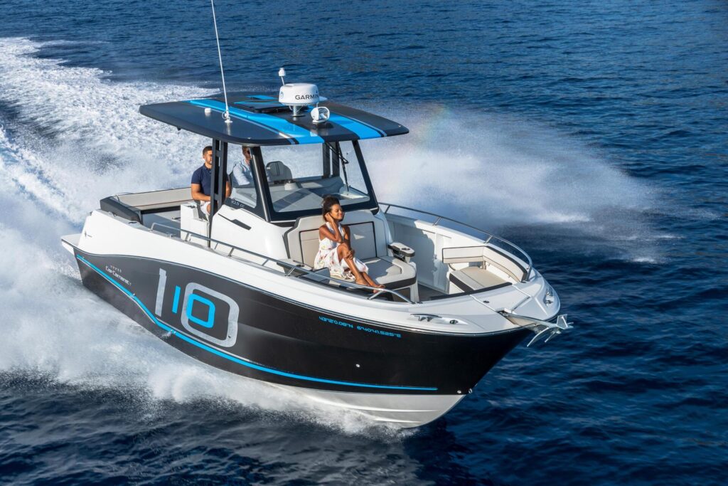 Cap Camarat 10.5 CC