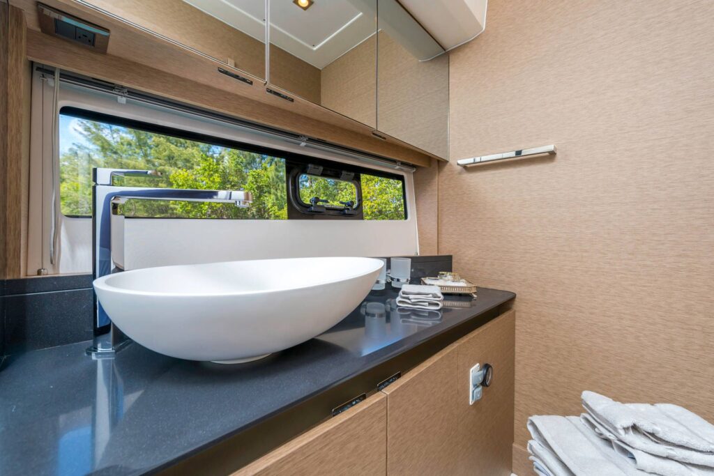 Prestige 460