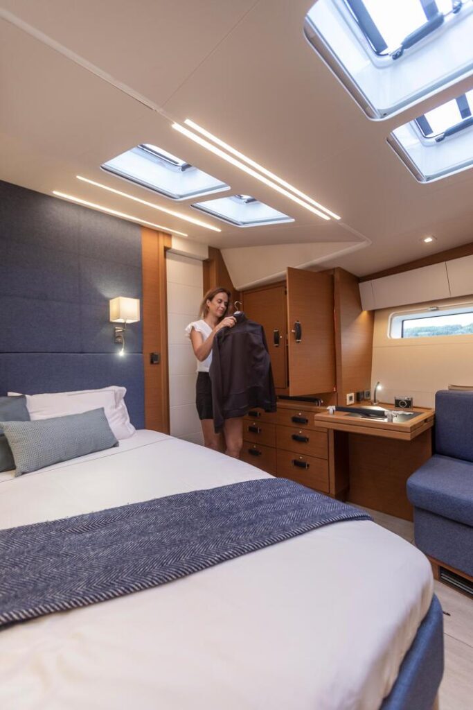 Jeanneau Yachts 65