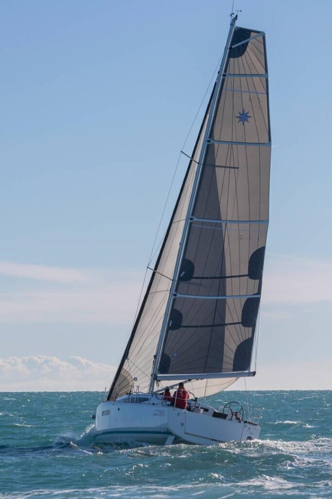 Sun Odyssey 380
