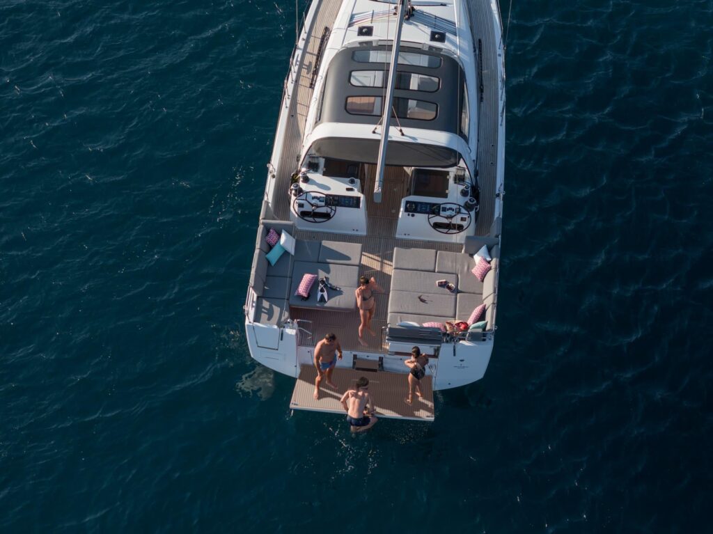 Jeanneau Yachts 55
