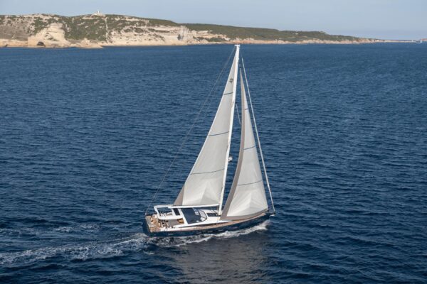 Jeanneau Yachts 65