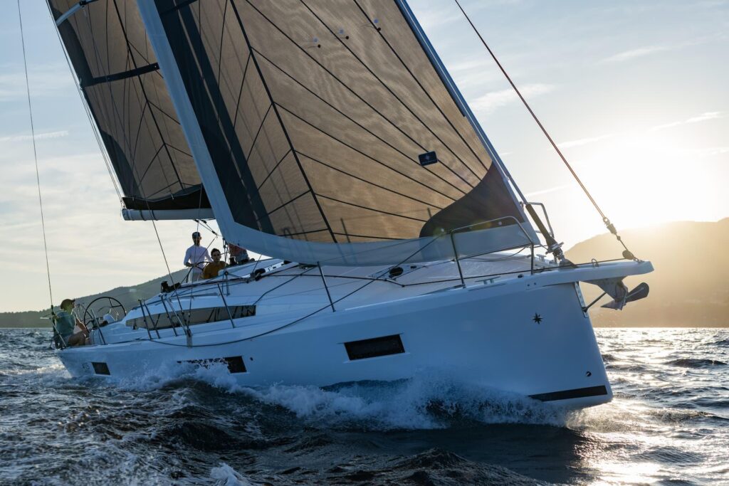 Sun Odyssey 415